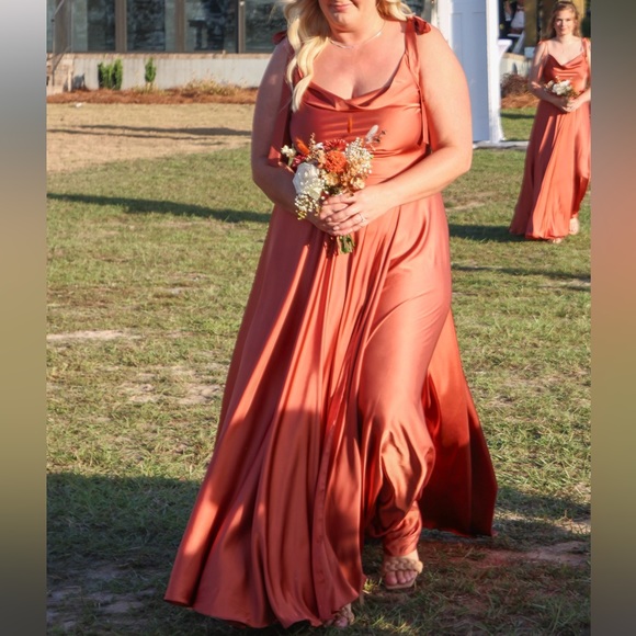 Rust Satin Silk Bridesmaids Dress - XXL - Picture 4 of 5